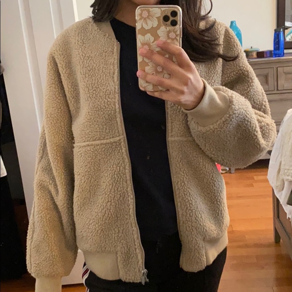 Oak&Fort Teddy Bomber Jacket